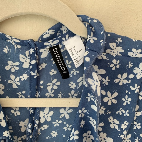 H&M summer romper - Picture 4 of 6